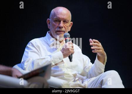Madrid, Spain. 10th Aug, 2022. Actor John Malkovich during the presentation of the play 'The Infernal Comedy, Confessions of a Serial Killer' at the Centro de Cultura Contemporanea Conde Duque, in Madrid. (Photo by Atilano Garcia/SOPA Images/Sipa USA) Credit: Sipa USA/Alamy Live News Stock Photo