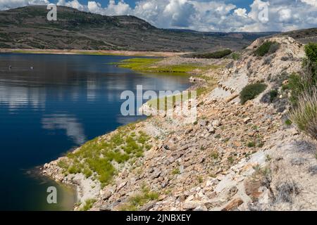 Gunnison, Colorado - The drought affecting the American west has dramatically dropped water levels on Blue Mesa Reservoir in Curecanti National Recrea Stock Photo