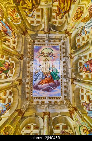 CERTOSA DI PAVIA, ITALY - APRIL 9, 2022: The vault of Ducale Palace with perspective illusion fresco, Certosa Museum, on April 9 in Certosa di Pavia, Stock Photo