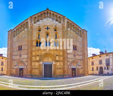 Facade of San Michele Maggiore Church with medieval facade in Lombard-Romanesque style, Pavia, Italy Stock Photo