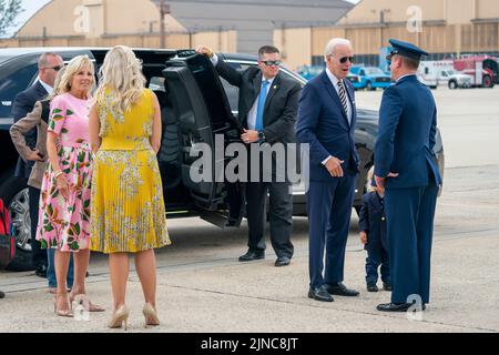 United States President Joe Biden, with First Lady Jill Biden (L), walks to board to board Air Force One at Joint Base Andrews, Maryland, USA, 10 August 2022.Credit: Shawn Thew/Pool via CNP /MediaPunch Stock Photo