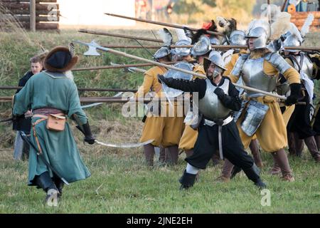 Vivat Vasa 2022 Battle of Two Vasas 1626  re-enactment in Gniew, Poland. August 6th 2022  © Wojciech Strozyk / Alamy Stock Photo *** Local Caption *** Stock Photo