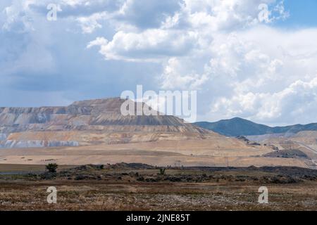 Terraces at the giant Bingham Canyon open pit copper mine near Salt Lake City, Utah, the world's deepest open pit mine. Stock Photo