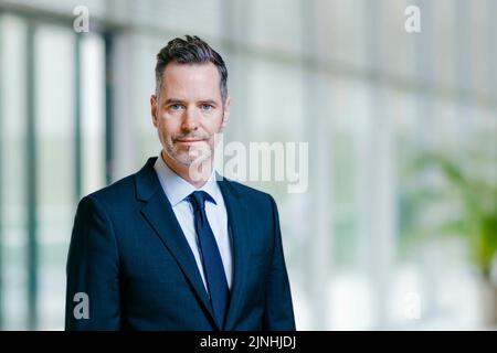 Berlin, Deutschland. 17th Mar, 2022. Christian Duerr, parliamentary group leader of the FDP, poses for a photo. Berlin, March 17, 2022 Credit: dpa/Alamy Live News Stock Photo