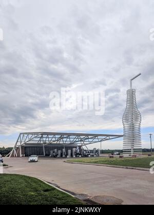 The Pops Soda Ranch lies right on old Route 66 in Arcadia, Oklahoma. This convenience store and fuel stop offers hundreds of obscure brands of sodas. Stock Photo