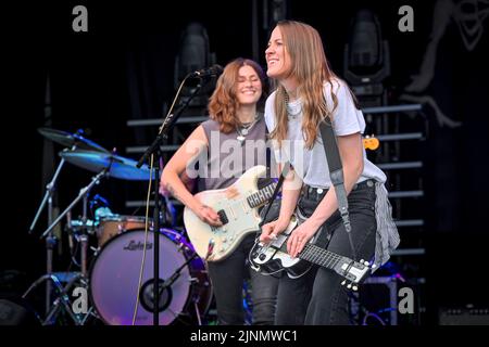 Larkin Poe, Edmonton Folk Music Festival, Edmonton Alberta, Canada Stock Photo