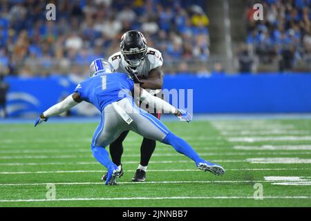 DETROIT, MI - AUGUST 8: Detroit Lions CB (39) Jamal Agnew heads off the  field at halftime of NFL pre-season game between New England Patriots and  Detroit Lions on August 8, 2019