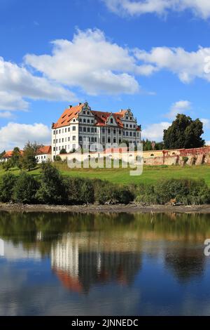 Harthausen Castle in beautiful weather. Rettenbach, Swabia, Bavaria, Germany Stock Photo
