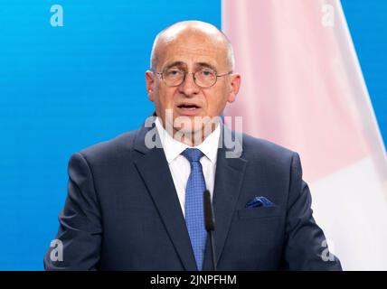 Berlin, Deutschland. 24th May, 2022. Zbigniew Rau, Minister of Foreign Affairs of Poland. Credit: dpa/Alamy Live News Stock Photo