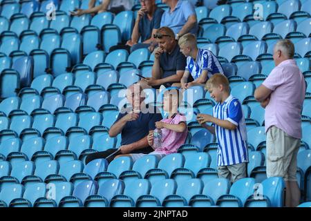 Sheffield, UK. 13th Aug, 2022. Fans of Sheffield Wednesday arrive at the game prior to kick off in Sheffield, United Kingdom on 8/13/2022. (Photo by Gareth Evans/News Images/Sipa USA) Credit: Sipa USA/Alamy Live News Stock Photo