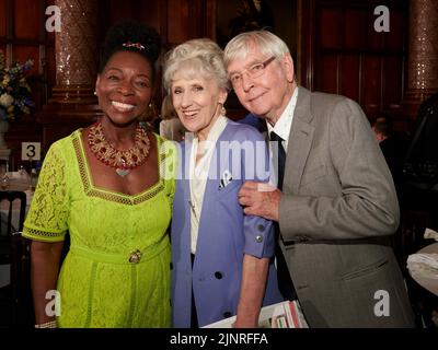 Baroness Floella Benjamin; Anita Dobson; Sir Tom Courtenay at Lunch for HRH The Duchess of Cornwall’s 75th birthday Stock Photo