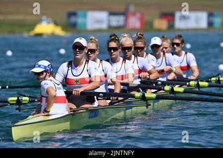 Hanna REIF (GER), Lena SARASSA (GER), Melanie GOELDNER (GER), Alyssa MEYER (GER), Nora PEUSER (GER), Tabea KUHNERT (GER), Lisa GUTFLEISCH (GER), action, rowing, rowing, Germany eighth, Eight of the women, Women's Eight rowing regatta facility, Olympic Ragatta Center, European Championships Munich 2022 on August 11th, 2022 ?SVEN SIMON Fotoagentur GmbH & Co. Pressefoto KG # Prinzess-Luise-Str. 41 # 45479 M uelheim/R uhr # Tel. 0208/9413250 # Fax. 0208/9413260 # GLS Bank # BLZ 430 609 67 # Account 4030 025 100 # IBAN DE75 4306 0967 4030 0251 00 # BIC GENODEM1GLS # www.svensimon.net. Stock Photo