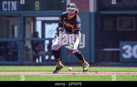 Pittsburgh Pirates first baseman Michael Chavis fields a ground