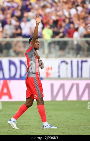 Foto Massimo Paolone/LaPresse 14 Agosto 2022 - Firenze, Italia - sport, calcio - Fiorentina vs Cremonese - Campionato italiano di calcio Serie A TIM 2022/2023 - Stadio Artemio Franchi. Nella foto: David Okereke (US Cremonese) esulta dopo aver realizzato il gol 1-1 August 14, 2022 Florence, Italy - sport, calcio - Fiorentina vs Cremonese - Italian Serie A Football Championship 2022/2023 - Artemio Franchi Stadium. In the pic: David Okereke (US Cremonese) celebrates after scoring goal 1-1 Stock Photo