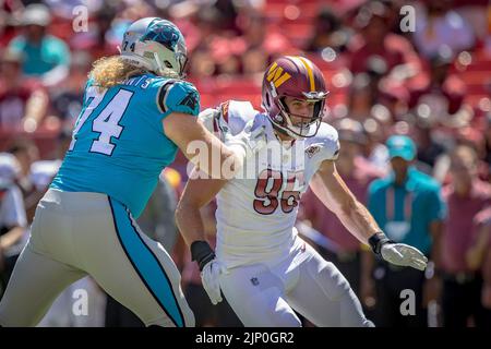 Washington Commanders defensive end Casey Toohill (95) defends