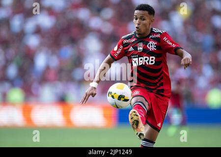 Rio De Janeiro, Brazil. 15th Aug, 2022. RJ - Rio de Janeiro - 08/14/2022 - BRAZILIAN A 2022, FLAMENGO X ATHLETICO-PR - Lazaro Flamengo player during a match against Athletico-PR at the Maracana stadium for the Brazilian championship A 2022. Photo: Jorge Rodrigues/AGIF/Sipa USA Credit: Sipa USA/Alamy Live News Stock Photo