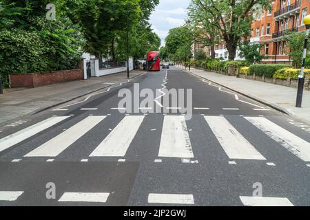 Abbey Road Zebra Crossing as used by the Beatles for their famous 1969 Album cover 'Abbey Road' Stock Photo