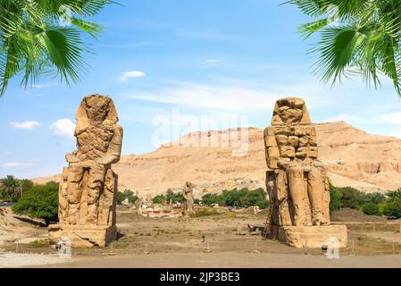 colossi of memnon, colossal statue, colossi of memnons Stock Photo