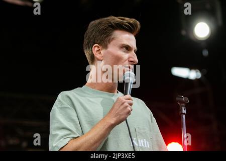 Northlands Race Track, Canada. 14th Aug, 2022. Trevor Wallace performs at the Great Outdoor Comedy Festival. (Photo by Ron Palmer/SOPA Images/Sipa USA) Credit: Sipa USA/Alamy Live News Stock Photo