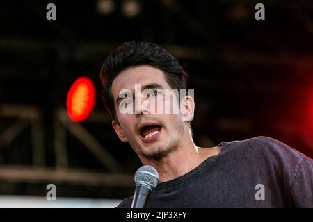 Northlands Race Track, Canada. 14th Aug, 2022. Michael Blaustein performs at the Great Outdoor Comedy Festival. (Photo by Ron Palmer/SOPA Images/Sipa USA) Credit: Sipa USA/Alamy Live News Stock Photo