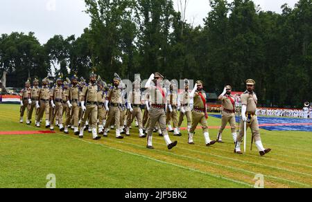 Srinagar, India. 16th Aug, 2022. SRINAGAR, INDIA - AUGUST 15: Jammu and Kashmir Police march during 75th Independence Day celebrations at Sher-i-Kashmir Cricket stadium, on August 15, 2022 in Srinagar, India. (Photo by Waseem Andrabi/Hindustan Times/Sipa USA ) Credit: Sipa USA/Alamy Live News Stock Photo