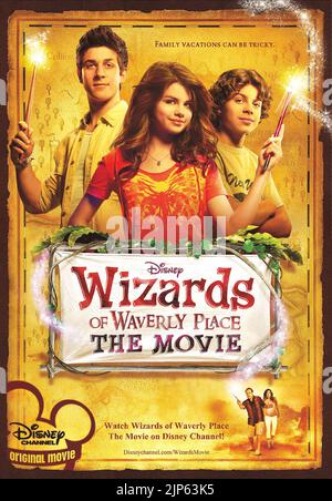 DAVID HENRIE, SELENA GOMEZ, JAKE T. AUSTIN POSTER, WIZARDS OF WAVERLY PLACE: THE MOVIE, 2009 Stock Photo