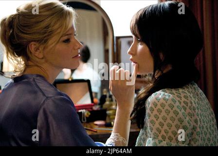 ELIZABETH BANKS, EMILY BROWNING, THE UNINVITED, 2009 Stock Photo