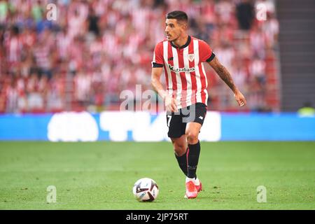 Bilbao, Spain. August 15, 2022, Yuri Berbiche of Athletic Club during the La Liga match between Athletic Club and RCD Mallorca played at Sam Mames Stadium on August 15, 2022 in Bilbao, Spain. (Photo by Cesar Ortiz / PRESSIN) Stock Photo