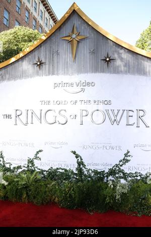 Culver City, United States. 15th Aug, 2022. CULVER CITY, LOS ANGELES, CALIFORNIA, USA - AUGUST 15: A general view of atmosphere at the Los Angeles Premiere Of Amazon Prime Video's 'The Lord Of The Rings: The Rings Of Power' Season 1 held at The Culver Studios on August 15, 2022 in Culver City, Los Angeles, California, United States. (Photo by Xavier Collin/Image Press Agency) Credit: Image Press Agency/Alamy Live News Stock Photo