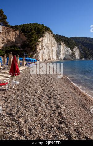 Mattinata, Foggia, Italy 27 June 2021 View over iconic white pebble beach of Vignanotica, Gargano on early morning Stock Photo