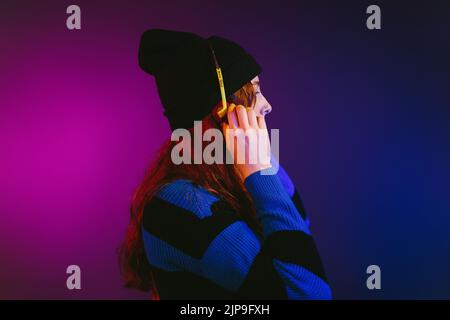 teenager, retro, style, 80s, teen, teenage, teenagers, teens, old fashioned, retro style, styles, 1980s style, eighties Stock Photo