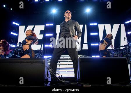 August 13, 2022, Toronto, Ontario, Canada: American rapper and singer, Armando Christian PÃ©rez, known professionally by his stage name Pitbull, performed a sold out show at the Budweiser Stage in Toronto. In picture: PITBULL (Credit Image: © Angel Marchini/ZUMA Press Wire) Stock Photo