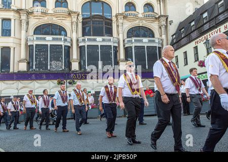 11 August 2012, Londonderry. . 10,000 Apprentice Boys of Derry and 120 bands took part in the annual Relief of Derry parade, the largest Loyal order p Stock Photo