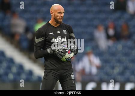 West Bromwich, UK. 17th Aug, 2022. Dave Button #1 of West Bromwich Albion warms up ahead of kick off in West Bromwich, United Kingdom on 8/17/2022. (Photo by Gareth Evans/News Images/Sipa USA) Credit: Sipa USA/Alamy Live News Stock Photo