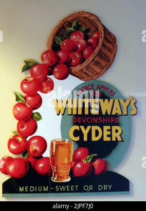 1950s Poster advert for Whiteways Devon Cyder "No More Than Ordinary Ciders" - Choice Apples - Medium Sweet or Dry Stock Photo
