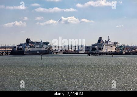 CALAIS, FRANCE - AUGUST 09, 2022:    DFDS and PO Ferries docked in the Port of Calais Stock Photo
