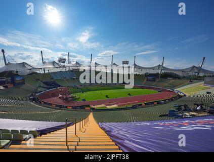 Munich, Germany. 17th Aug, 2022. The Olympic Stadium is the venue of the European Athletics Championships. Credit: Soeren Stache/dpa/Alamy Live News