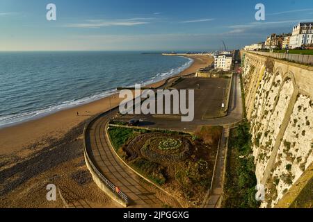 East Cliff Promenade and Beach, Ramsgate, Kent Stock Photo - Alamy