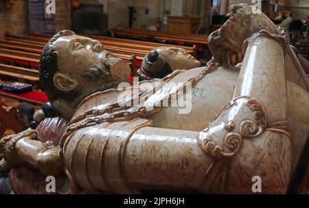 Alexander Denton and his first wife Anne Willison, interior of Hereford cathedral - 5 College Cloisters, Cathedral Close, HR1 2NG Stock Photo