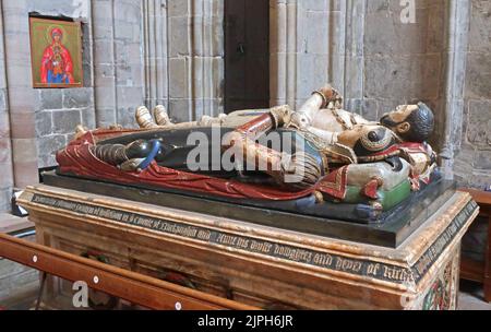 Monument of Alexander Denton and his first wife Anne Willison, and her baby dressed in swaddling clothes in St Mary the Virgin cathedral Hereford Stock Photo