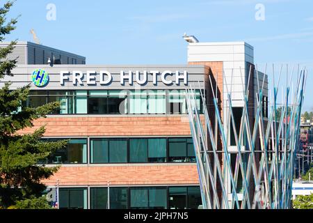 Seattle - August 14, 2022; Building with name at the Fred Hutch cancer research center in Seattle Stock Photo