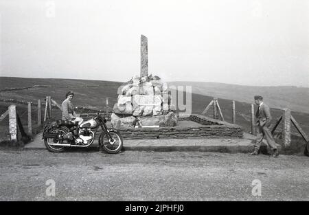Photo Ancienne Jimmy Guthrie Sur Norton - Course Moto - Vintage 1900s