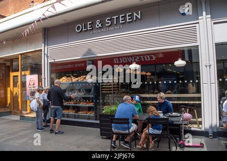 Windsor, Berkshire, UK. 18th August, 2022. A new Danish bakery called Ole & Steen has opened in Windsor. Credit: Maureen McLean/Alamy Stock Photo
