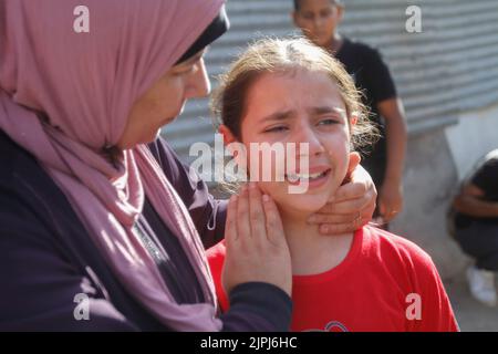 Nablus, Palestine. 18th Aug, 2022. Relatives of 18-year-old Palestinian Waseem Abu Khalifa mourn during his funeral. Abu Khalifa was shot dead by the Israeli army who were protecting the Jewish settlers performing Talmudic rituals at the tomb of Joseph, east of the city of Nablus in the West Bank. (Photo by Nasser Ishtayeh/SOPA Images/Sipa USA) Credit: Sipa USA/Alamy Live News Stock Photo