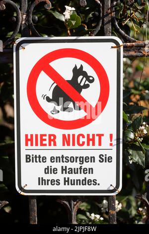 not here, kein hundeklo, not heres Stock Photo