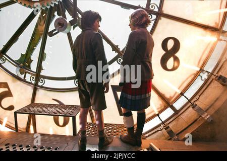 ASA BUTTERFIELD, CHLOE GRACE MORETZ, HUGO, 2011 Stock Photo