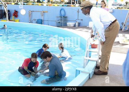 AUSTIN HIGHSMITH, NATHAN GAMBLE, HARRY CONNICK JR., BETSY LANDIN, MORGAN FREEMAN, DOLPHIN TALE, 2011 Stock Photo