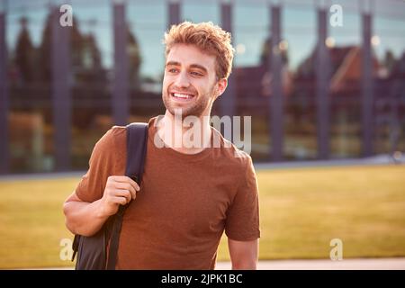 backpack, college student, campus, back pack, backpacks, bag pack, college students, student, students Stock Photo