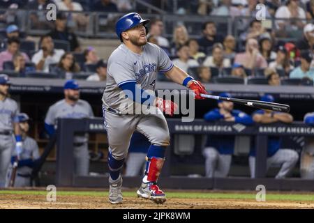 Toronto, Can. 08th June, 2023. June 8, 2023, TORONTO, ON, CAN: Toronto Blue  Jays' Alejandro Kirk hits an RBI double off Houston Astros starting pitcher  Framber Valdez during fifth inning American League