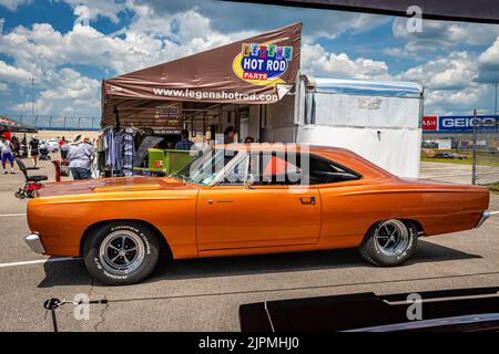 Lebanon, TN - May 13, 2022: High perspective side view of a 1969 Plymouth Roadrunner 383 Hardtop Coupe  at a local car show. Stock Photo